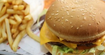 Retargeting: The Secret to your Marketing Success 1 What Brand does this image make you think of?